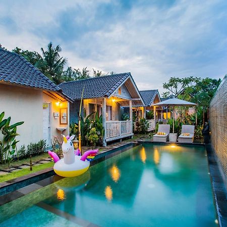 Hotel The Syron Huts Lembongan Exterior foto