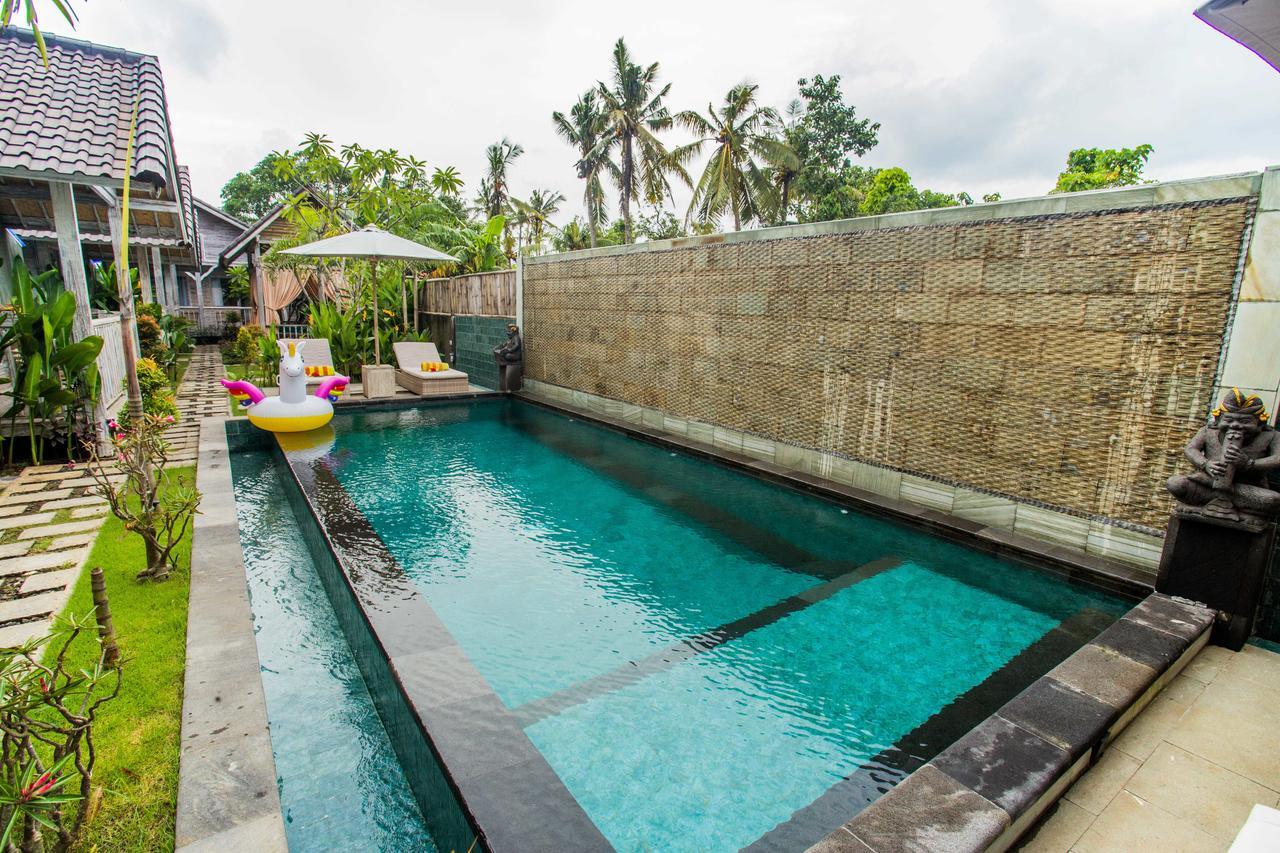 Hotel The Syron Huts Lembongan Exterior foto