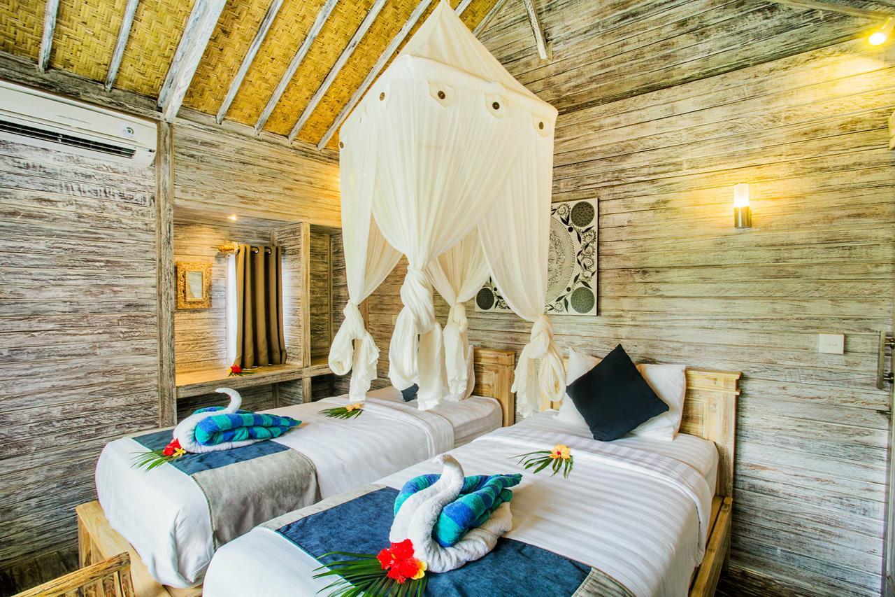 Hotel The Syron Huts Lembongan Exterior foto